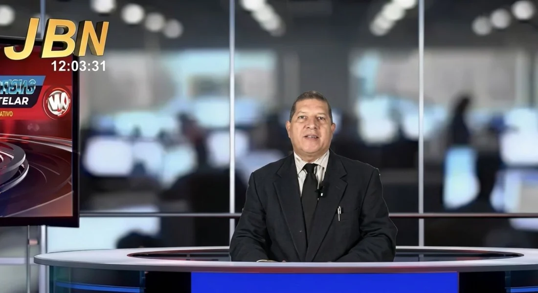 Presentador de noticias de JBN TV